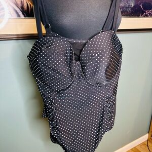 Pure Energy Wire Padded Black Polka Dot Swimsuit Size 18